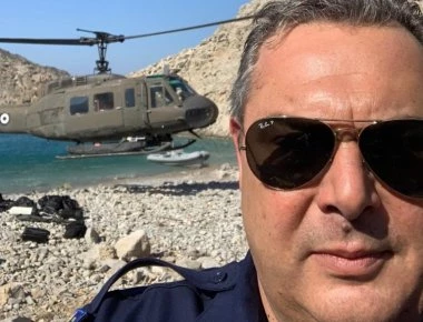 ΑΝΕΛ για UH-1: «Ο υπουργός Άμυνας χρησιμοποιεί στρατιωτικά ελικόπτερα - Ο Κ.Μητσοτάκης ελικόπτερα Χριστοφοράκου»